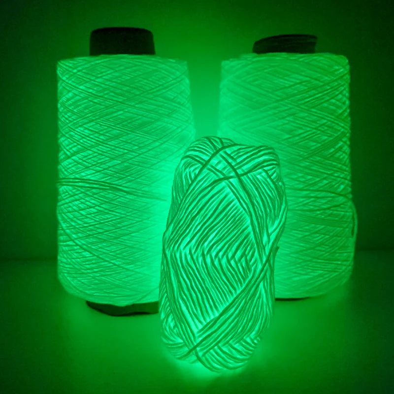 2023 Novel Functional Yarn Glow In The Dark Polyester Luminous Chunky